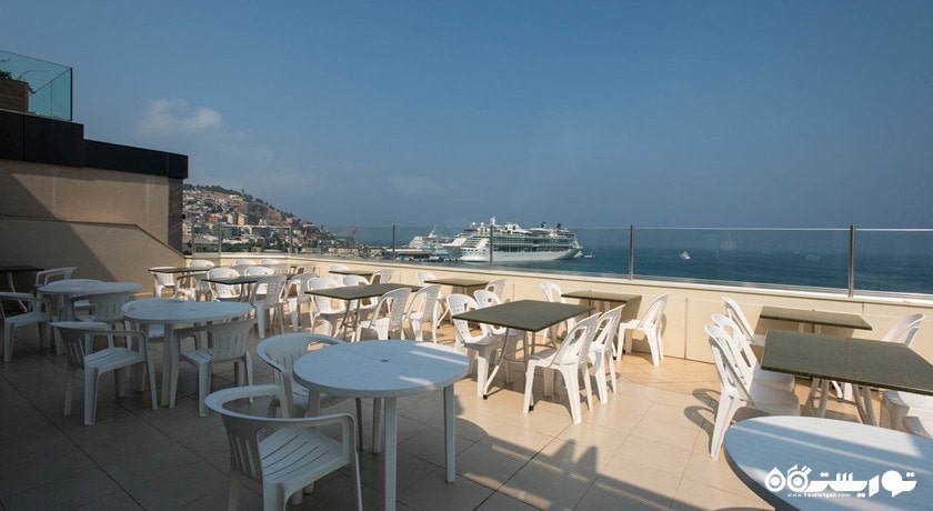 نمای رستوران فضای باز هتل